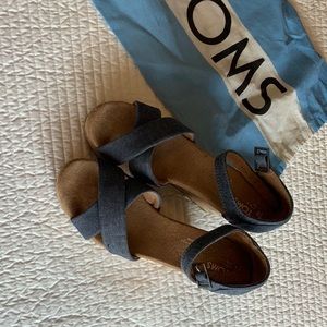 Toms Sandals